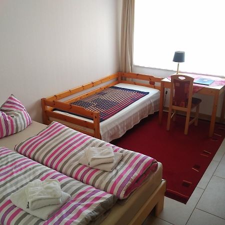 Aaron - Privatunterkunft Magdeburg Kültér fotó