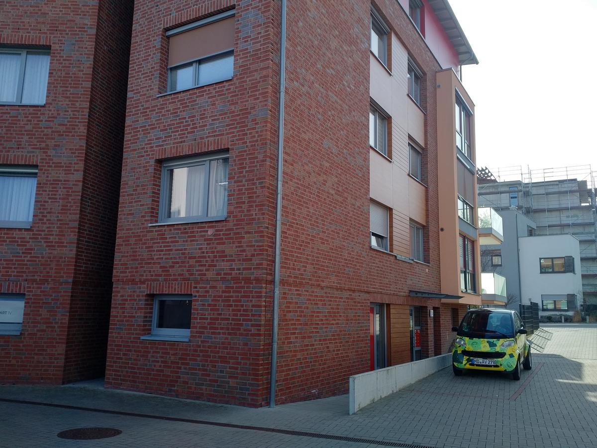 Aaron - Privatunterkunft Magdeburg Kültér fotó