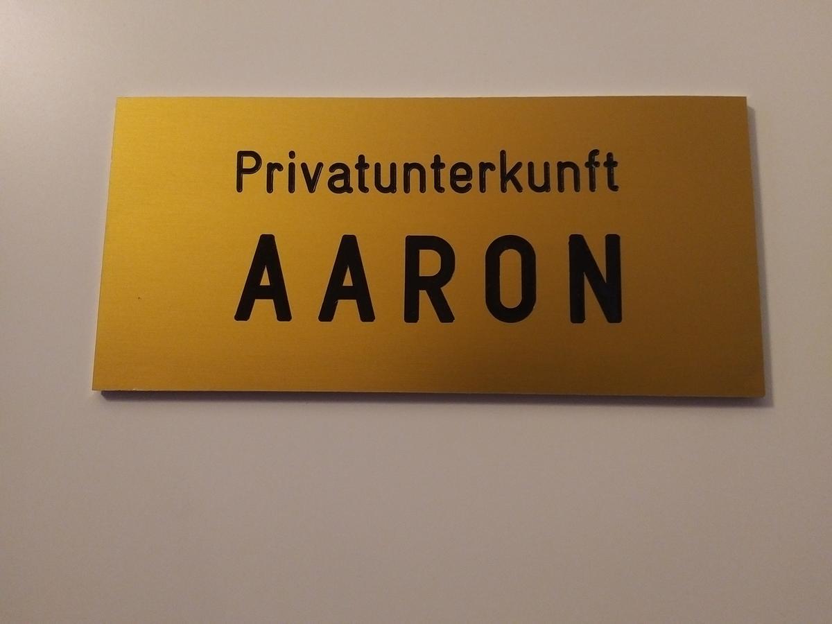 Aaron - Privatunterkunft Magdeburg Kültér fotó